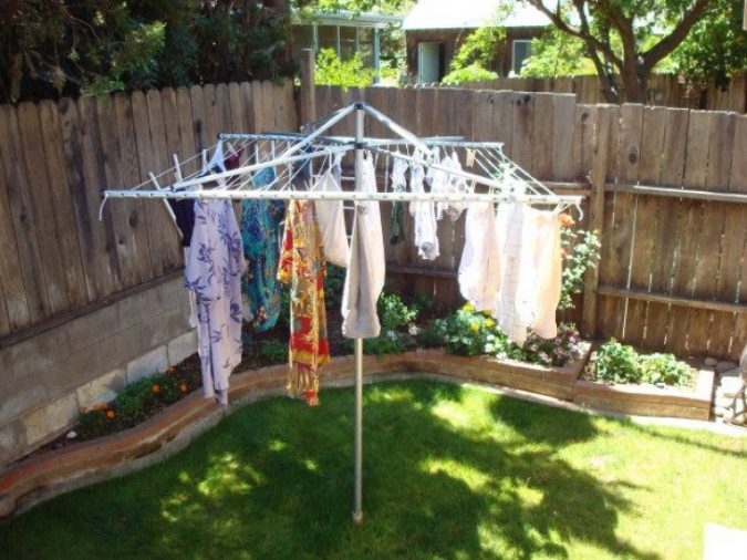 Solar clothes dryer Top 12 Unusual Solar-Powered Products - 25