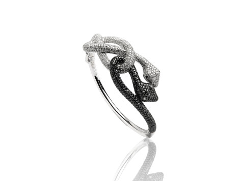 How To Hide Skin Problems And Wrinkles Using Jewelry? 46 elise-dray-snake-bracelet