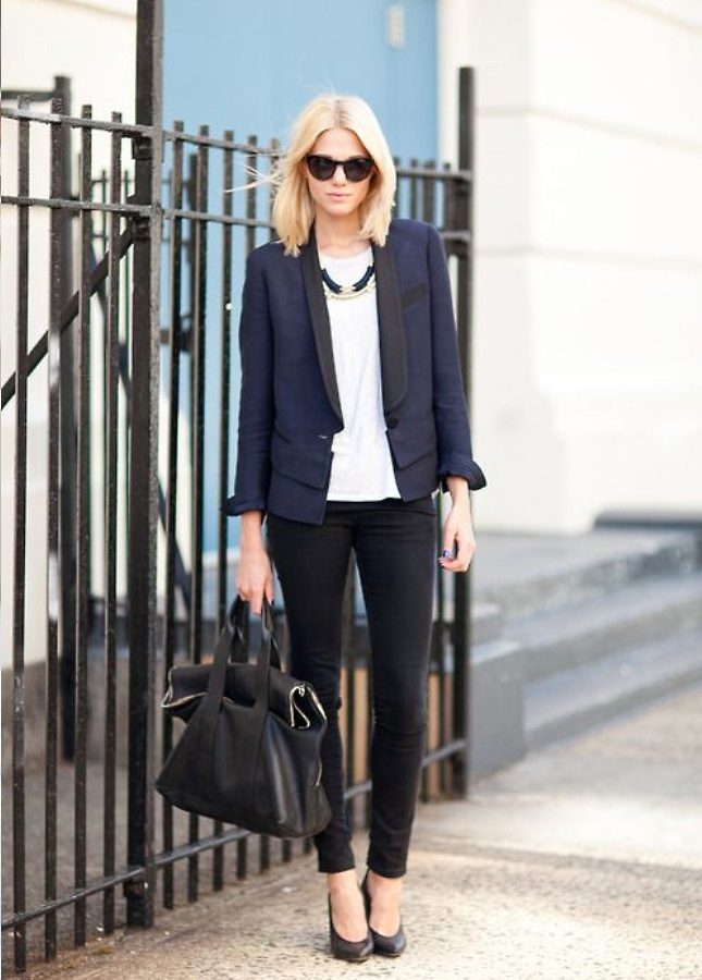 formal outfit black and navy style 20+ Hottest Teenages Job Interview outfit Ideas - 18