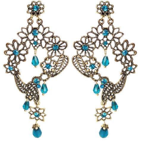 How To Hide Skin Problems And Wrinkles Using Jewelry? 2 image