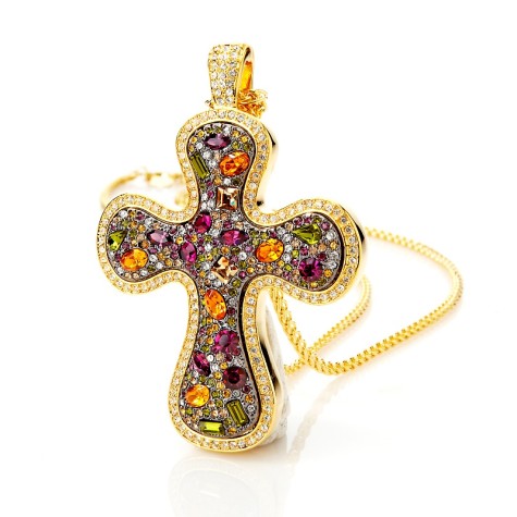 How To Hide Skin Problems And Wrinkles Using Jewelry? 89 real-collectibles-by-adrienne-jeweled-cross-pendant-d-20120813121941457~208071