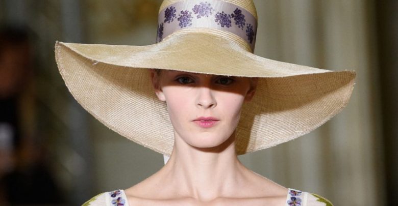 straw hat model.jpg.size .custom.crop .850x566 10 Women’s Hat Trends For Summer - Fashion Magazine 358