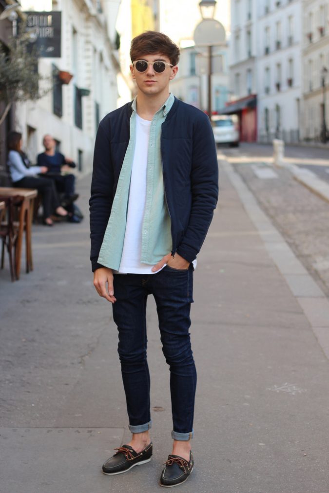 wearing shoes without socks3 10 Most Stylish Outfits for Guys in Summer - 15