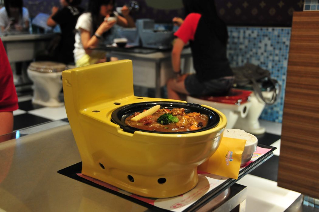 10 Weirdest and Craziest Restaurants In The World Modern Toilet Restaurant Taiwan 10 Most Unusual Restaurants in The World - 32
