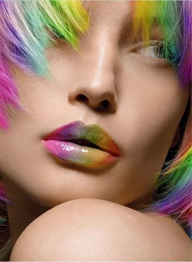 238aee40c3fe39d952ea0d7ac76b4623 16 Creative Lip Makeup Art Trends in 2022
