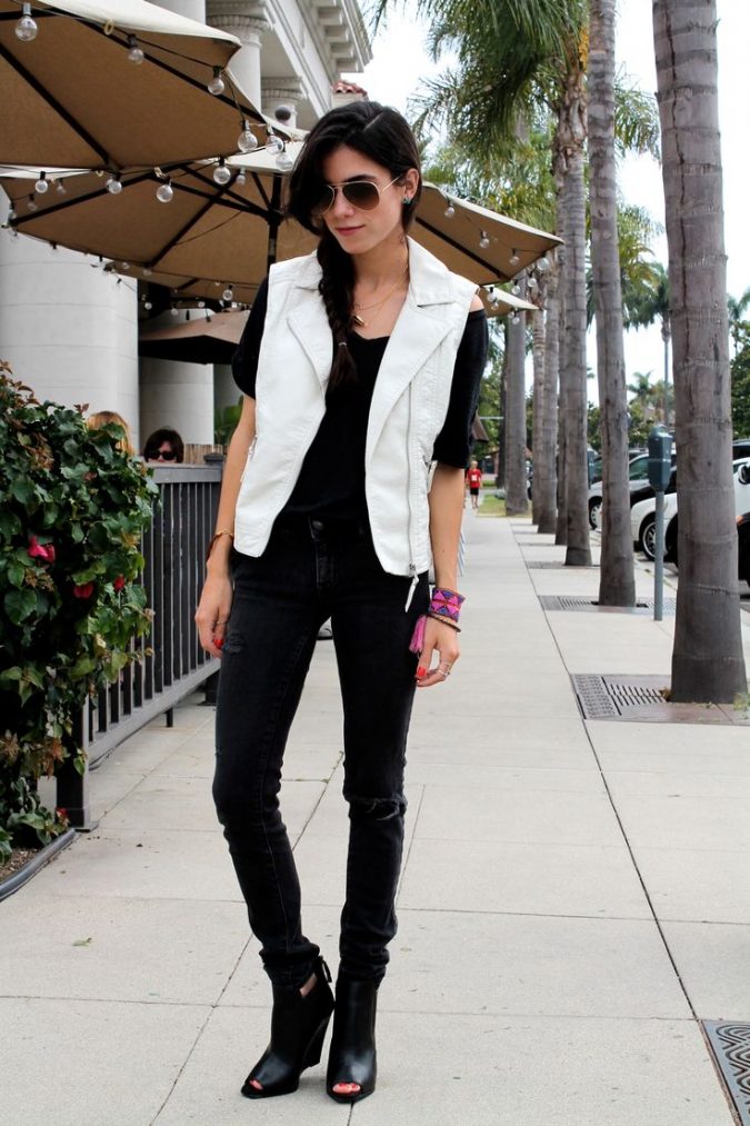 3. all black outfit with white moto vest 5 Casual Winter Outfits for Elegant Ladies - 24