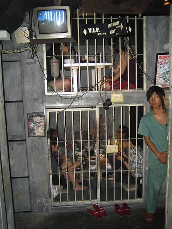 10 Most Unusual Restaurants in The World 15 55ea422a7e8d5 10 Most Unusual Restaurants in The World - 15