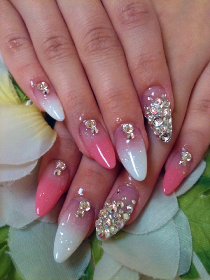 Acrylic Nails Archives 125 years of Fingernails Trends Development - 29