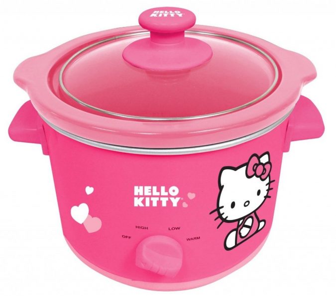 Hello Kitty Slow Cooker Pink APP 41209 1024x903 9 Unusual «Hello Kitty» Products! - 9