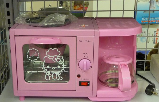 Hello Kitty coffee maker toaster and oven 9 Unusual «Hello Kitty» Products! - 12