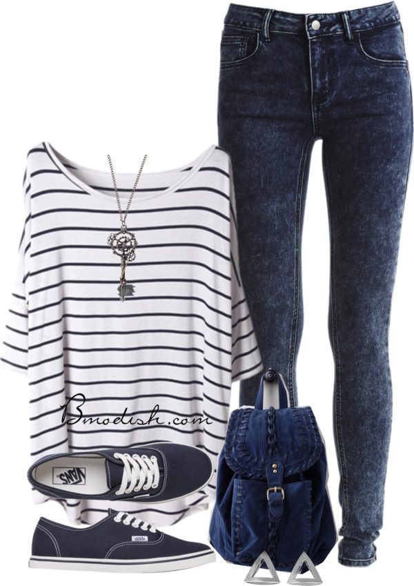 Striped-shirt 6 Stylish Fall Outfits for School