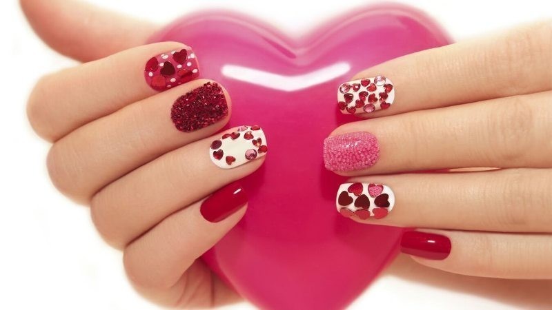 50+ Lovely Valentine's Day Nail Art Ideas 119 Valentines Day Nails 2017 117 50+ Lovely Valentine's Day Nail Art Ideas - 119