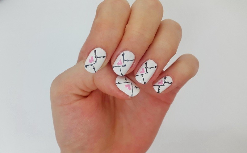 50+ Lovely Valentine's Day Nail Art Ideas 122 Valentines Day Nails 2017 120 50+ Lovely Valentine's Day Nail Art Ideas - 122