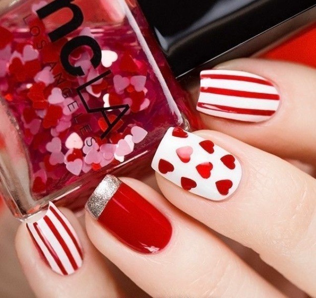 50+ Lovely Valentine's Day Nail Art Ideas 87 Valentines Day Nails 2017 84 50+ Lovely Valentine's Day Nail Art Ideas - 87