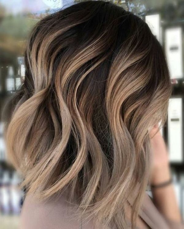 adding highlights 18 80+ Marvelous Color Ideas for Women with Short Hair - 85