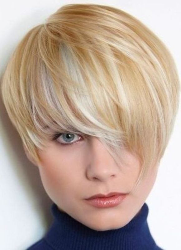 blonde-and-pastels-9 80+ Marvelous Color Ideas for Women with Short Hair