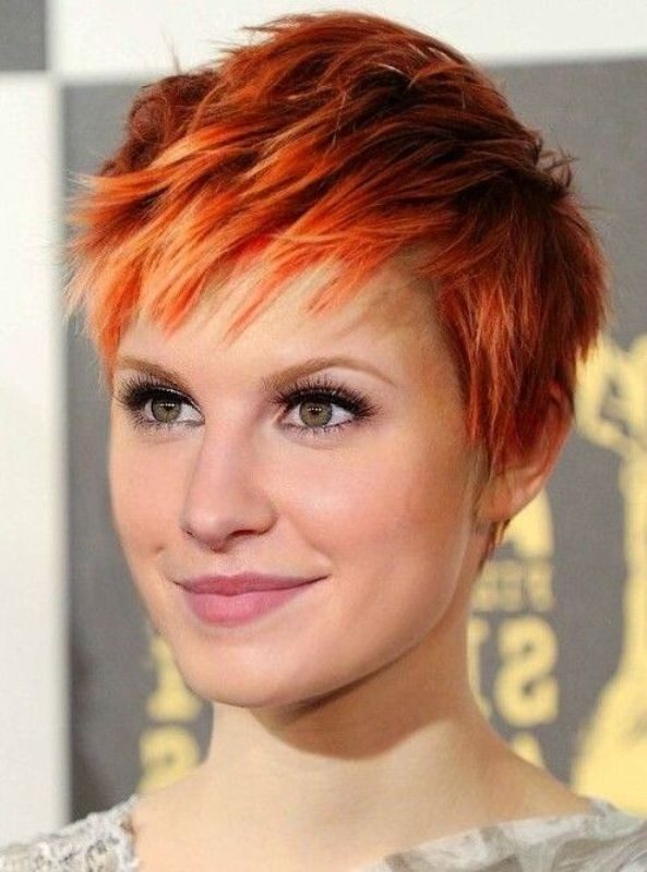 dark roots 10 1 80+ Marvelous Color Ideas for Women with Short Hair - 124