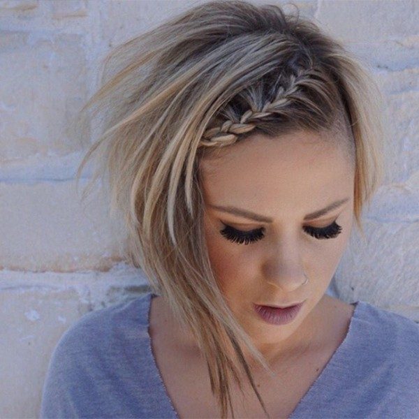 dark roots 12 80+ Marvelous Color Ideas for Women with Short Hair - 126