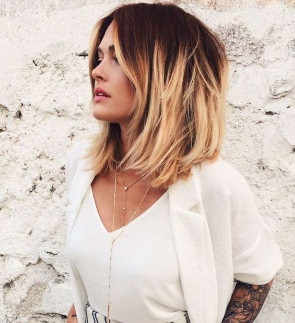 dark-roots-15 80+ Marvelous Color Ideas for Women with Short Hair