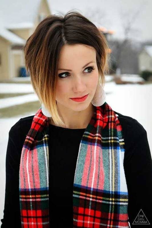 dark roots 3 1 80+ Marvelous Color Ideas for Women with Short Hair - 117