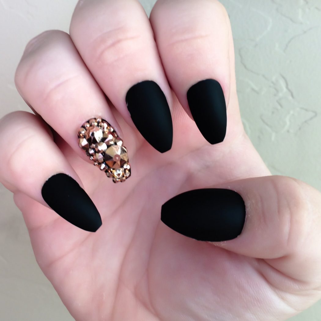 125 years of Fingernails Trends Development 47 125 years of Fingernails Trends Development - 47