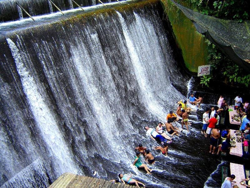 labassin waterfall restaurant in philippiness 1 10 Most Unusual Restaurants in The World - 48