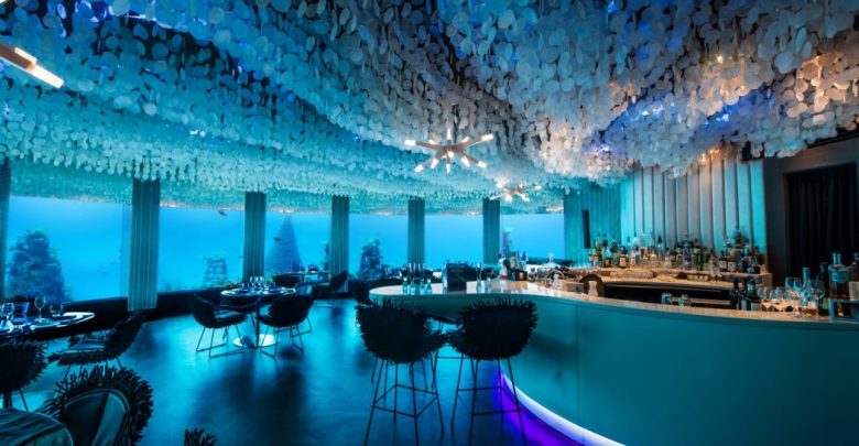 maldives0615 underwater 10 Most Unusual Restaurants in The World - 1