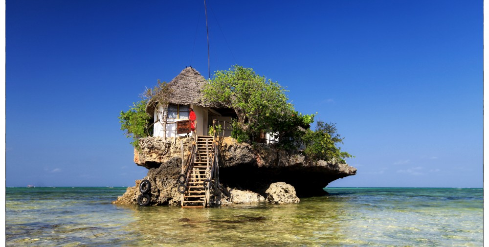 10 Most Unusual Restaurants in The World 21 the rock c copia3 10 Most Unusual Restaurants in The World - 21