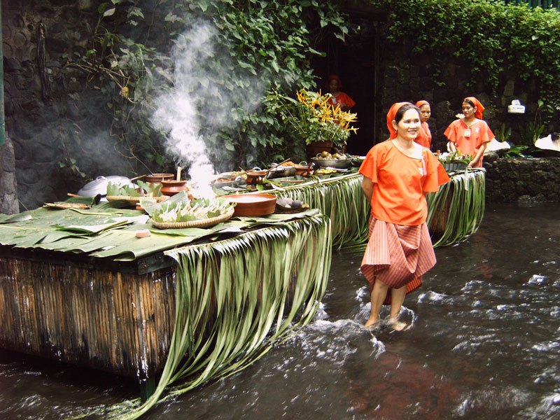 10 Most Unusual Restaurants in The World 51 waterfall restaurant villa escudero phillippines 4 10 Most Unusual Restaurants in The World - 51