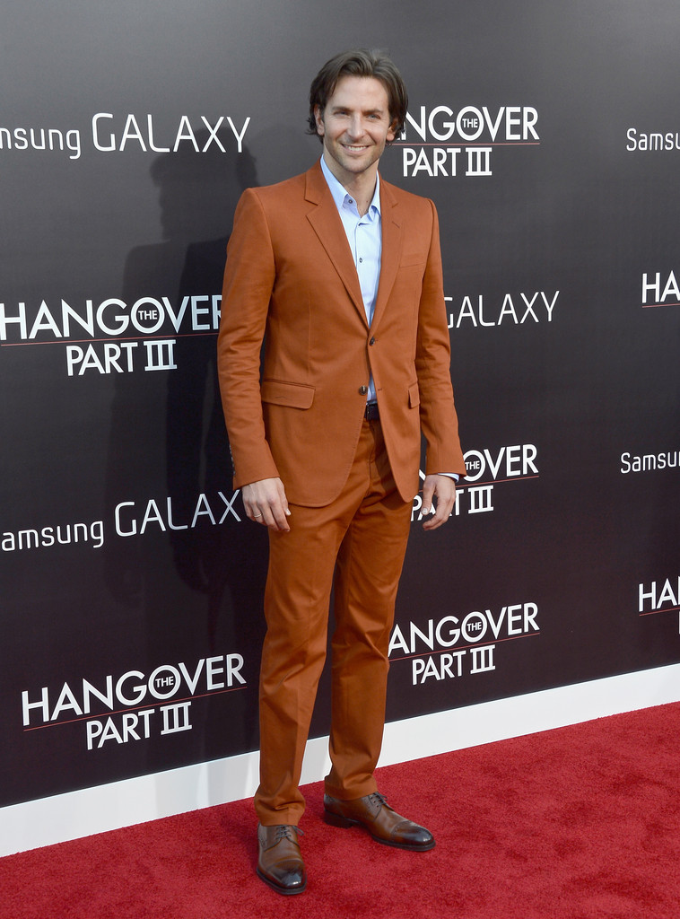 BradleyCooperSuitsMenSuit-0Lw5a1nYrex 15 Male Celebrities Fashion Trends for Summer 2020