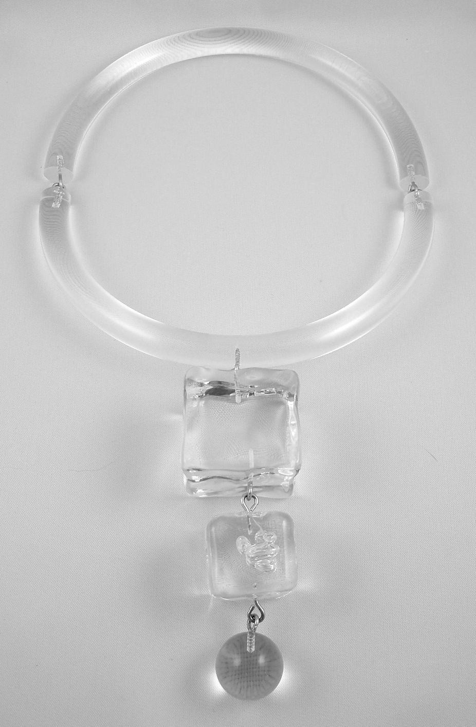 Judith-Hendler-ice-cube-necklace Top 10 Unusual Necklace Jewelry Trends
