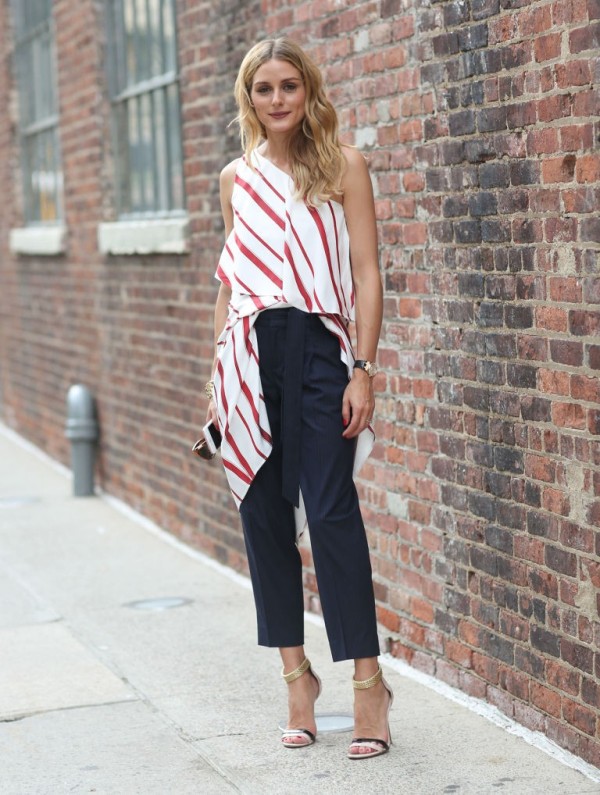 celebrities-in-striped-outfits-17 77+ Elegant Striped Outfit Ideas and Ways to Wear Stripes