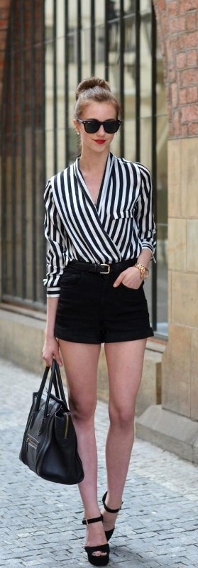 classic stripes 77+ Elegant Striped Outfit Ideas and Ways to Wear Stripes - 39