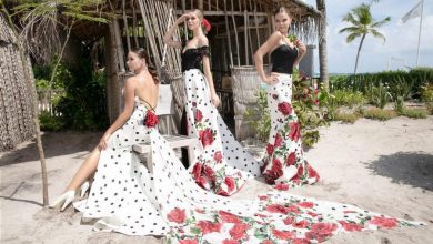 floral dresses 84+ Breathtaking Floral Outfit Ideas for All Seasons - 8 Christmas toenail art design ideas