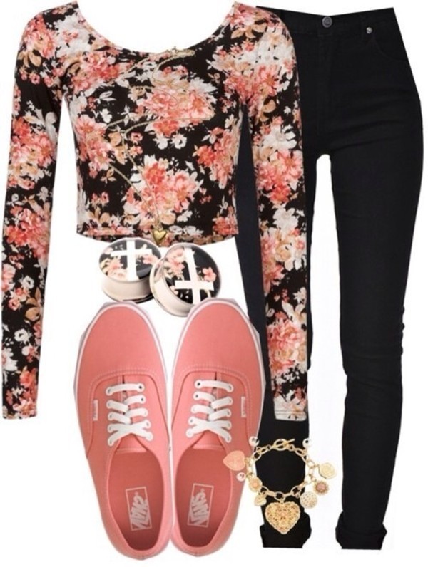 floral outfits 148 84+ Breathtaking Floral Outfit Ideas for All Seasons - 150
