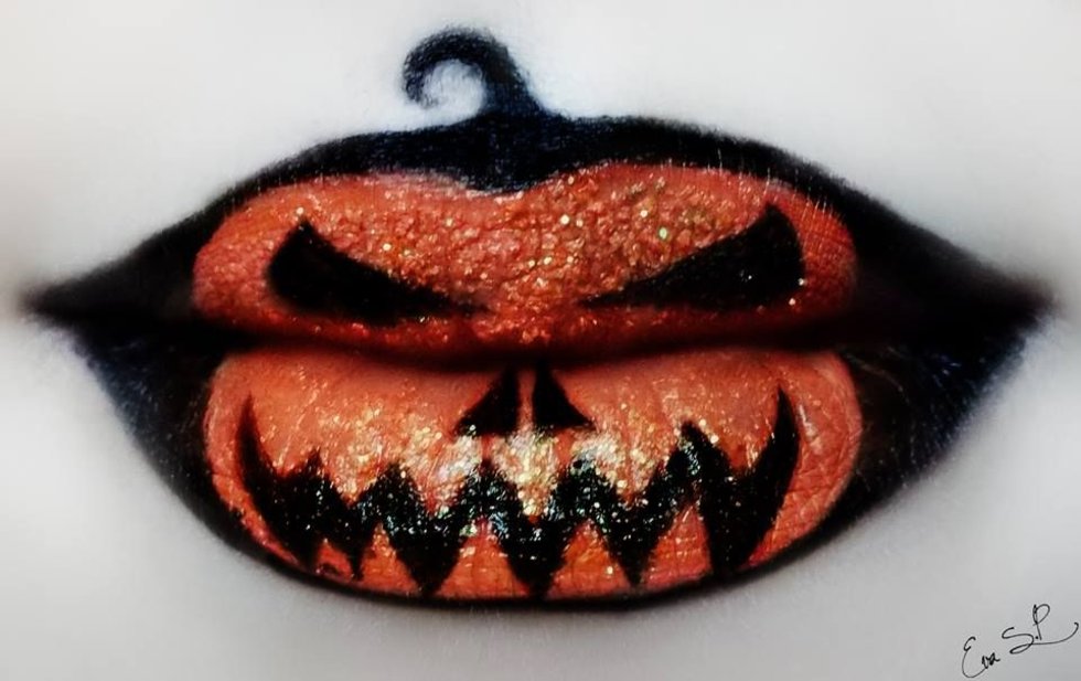 halloween pumpkin lip art 15 Creative Lip Makeup Art Trends - 61