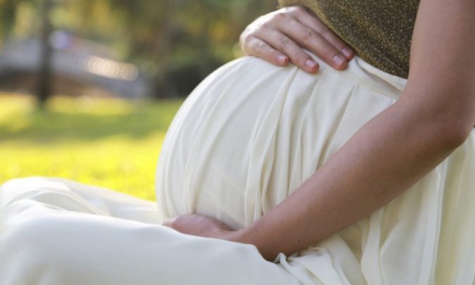 iStock 000023852909 Medium 1000x600 Pregnancy at 40.. Pros & Cons - 2