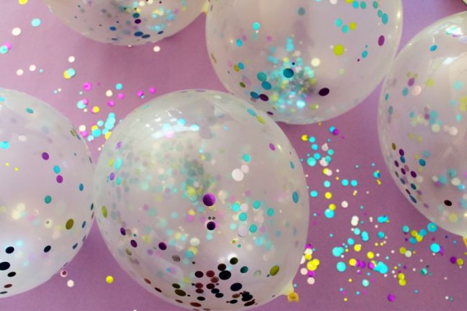 Balloons ConfettiFinal 10 Breathtaking New Year’s Eve Party Decoration Trends - 37