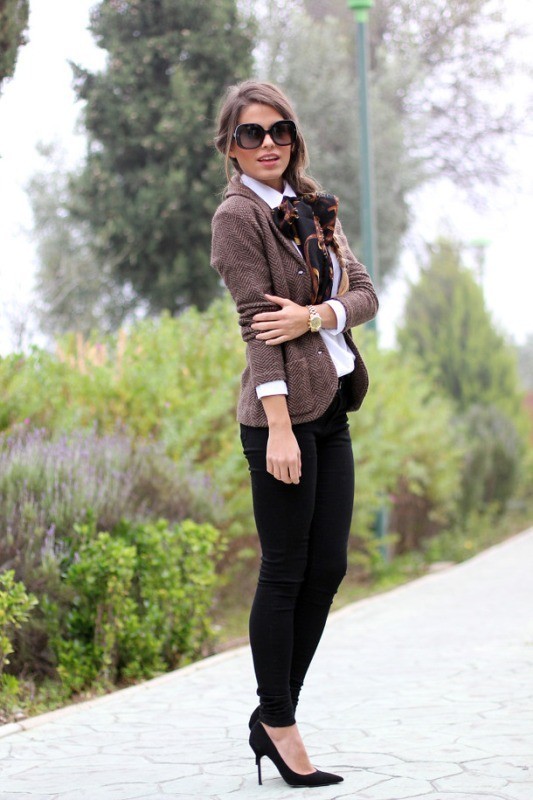 blazers-1-2 83+ Fall & Winter Office Outfit Ideas for Business Ladies in 2022