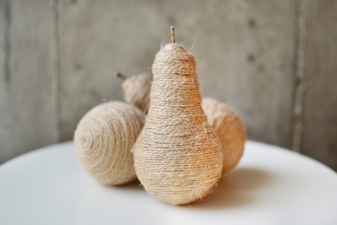 diy twine light bulb pears 11 Charming Rustic Home Decors & Living Sets Trends - 19
