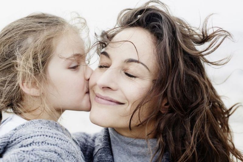 78+ Heart-touching Photos of Mothers and Their Babies 14 motherhood 11 78+ Heart-touching Photos of Mothers and Their Babies - 14