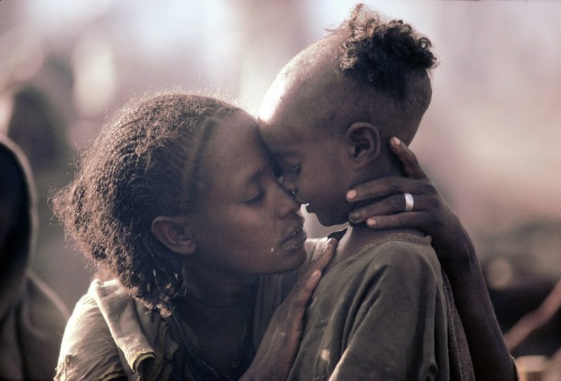 motherhood-14 78+ Heart-touching Photos of Mothers and Their Babies