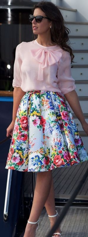 skirts-for-work-3-1 87+ Elegant Office Outfit Ideas for Business Ladies in 2021