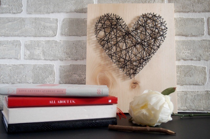 Mothers Day String heart art idea 35 Unexpected & Creative Handmade Mother's Day Gift Ideas - 23