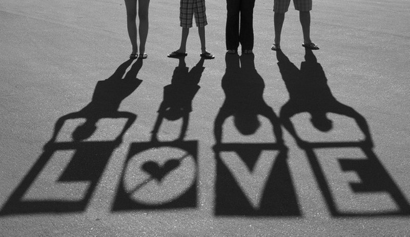 35 Unexpected & Creative Handmade Mother's Day Gift Ideas 24 Mothers Day shadow photo 1 35 Unexpected & Creative Handmade Mother's Day Gift Ideas - 24