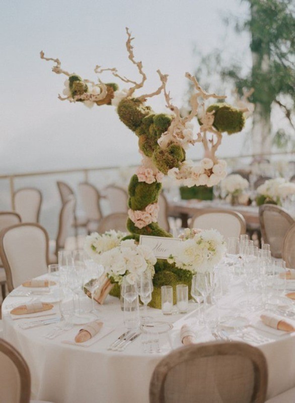 79+ Insanely Stunning Wedding Centerpiece Ideas 103 branch wedding centerpieces 8 79+ Insanely Stunning Wedding Centerpiece Ideas - 103