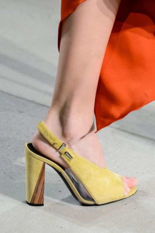 breathable-shoes-4 Top 10 Catchiest Spring / Summer Shoe Trends for Women 2022