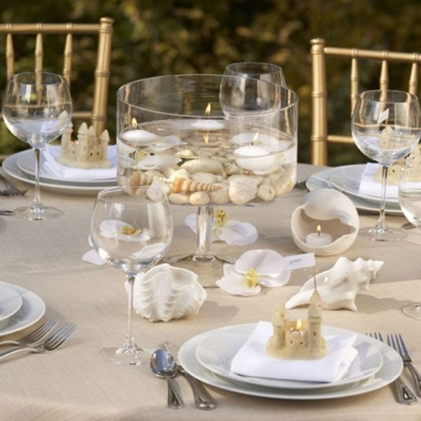 79+ Insanely Stunning Wedding Centerpiece Ideas 81 candle wedding centerpieces 17 79+ Insanely Stunning Wedding Centerpiece Ideas - 81
