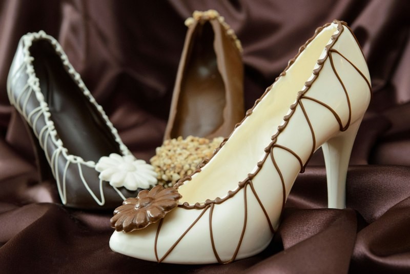 28+ Most Fascinating Mother's Day Gift Ideas 82 chocolates 11 28+ Most Fascinating Mother's Day Gift Ideas - 81