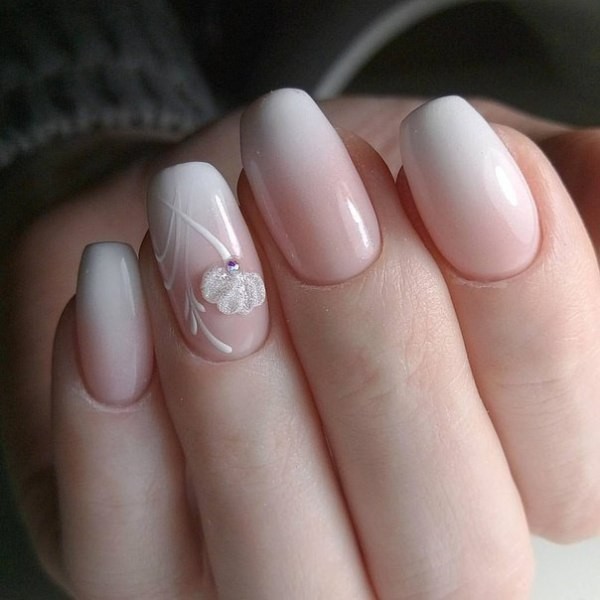 embellished-nails-17 16+ Lovely Nail Polish Trends for Spring & Summer 2022